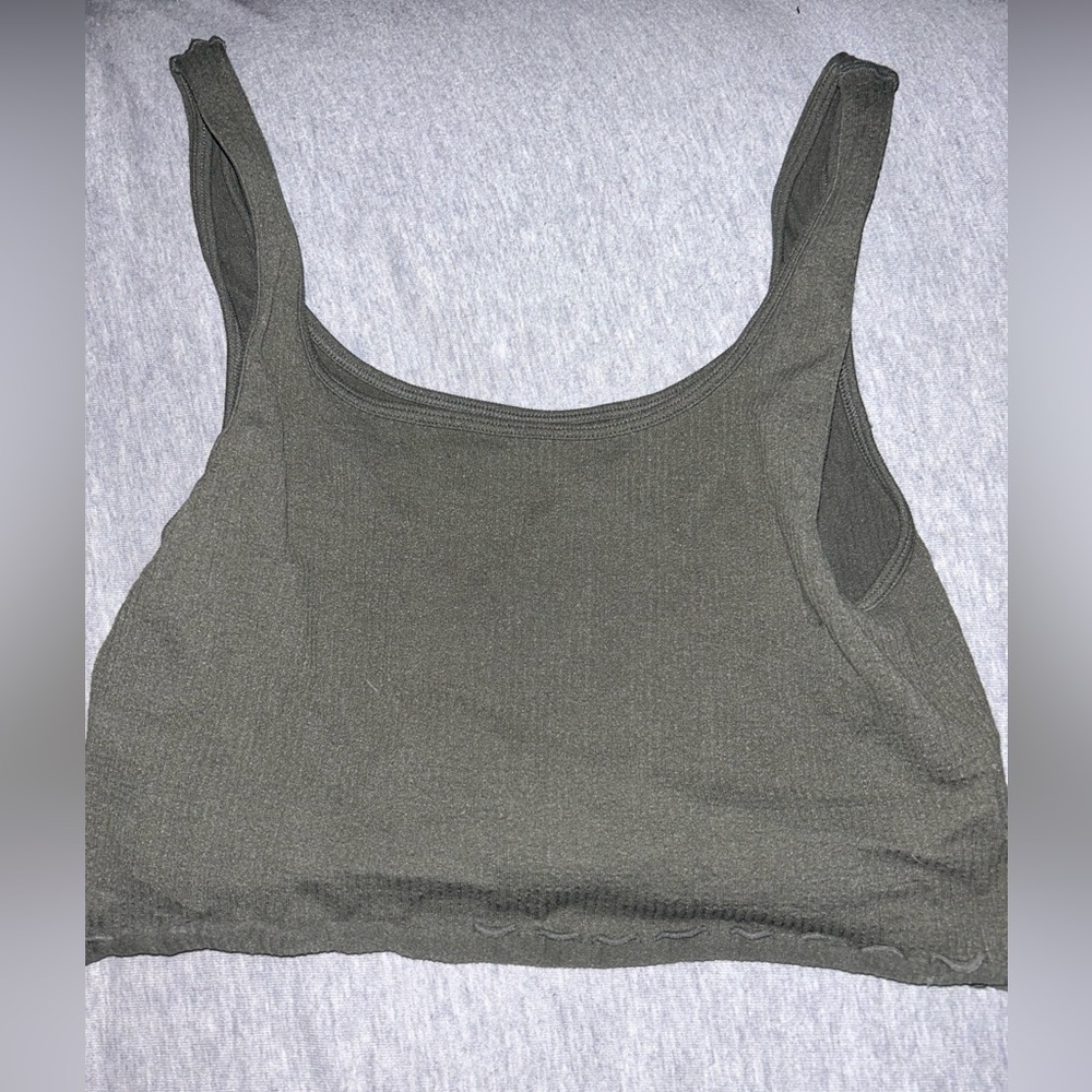 DISCONTINUED aeropostale seamless “seriously soft” green tank top